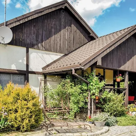4 Bedroom Lovely In