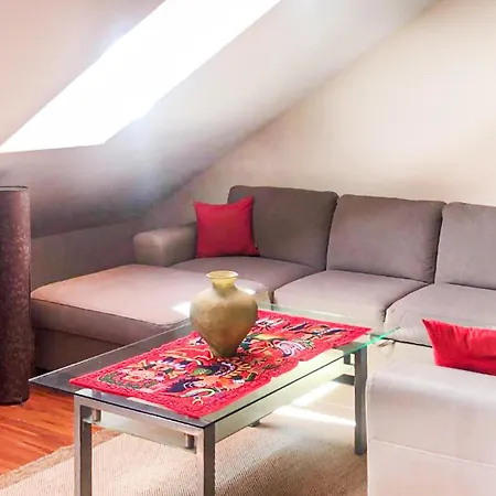 Prázdninový dům 4 Bedroom Lovely In Mścice