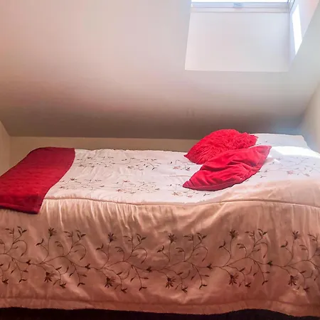 Holiday home 4 Bedroom Lovely In