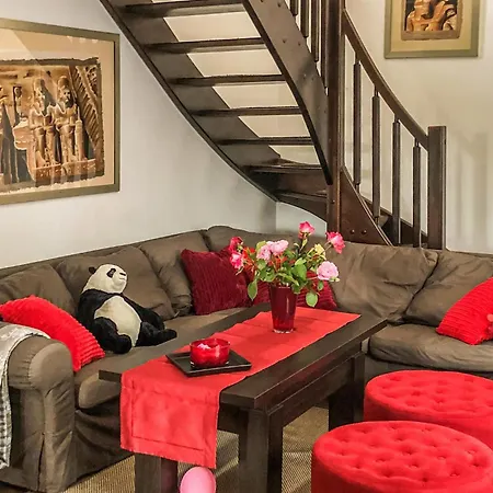 4 Bedroom Lovely In Holiday home