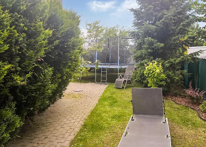 4 Bedroom Cozy In Сasa de vacaciones *